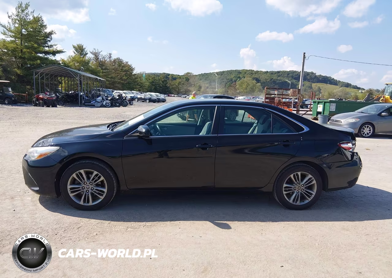 2015 Toyota Camry Se VIN:4T1BF1FK8FU107896 - 14