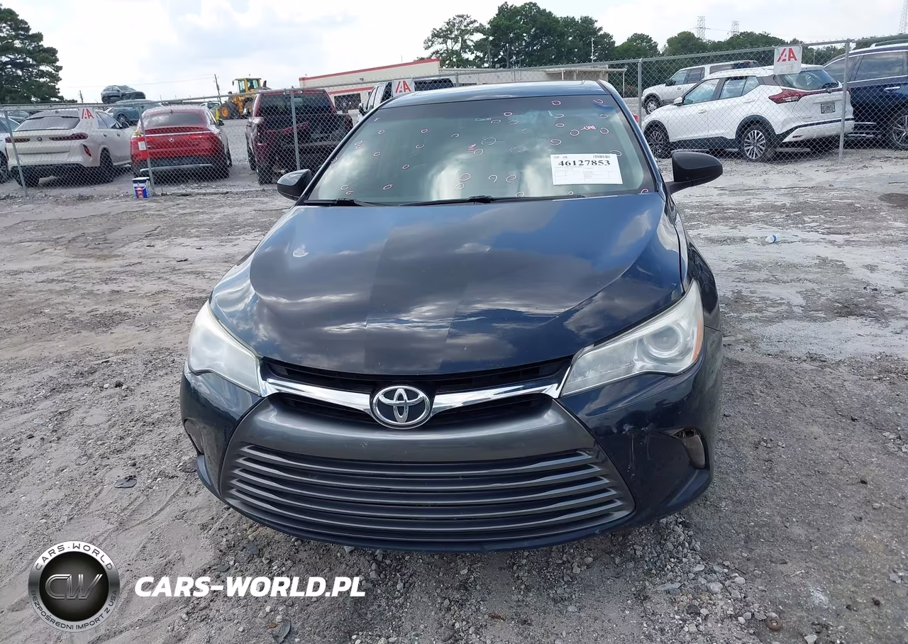 2017 Toyota Camry Le VIN:4T1BF1FK1HU362215 - 12