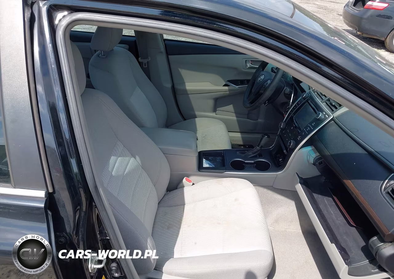 2017 Toyota Camry Le VIN:4T1BF1FK1HU362215 - 5