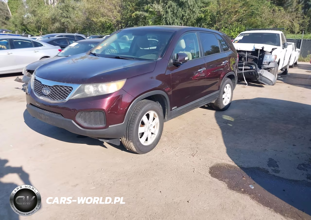 2011 Kia Sorento Lx VIN:5XYKTCA13BG014951 - 2
