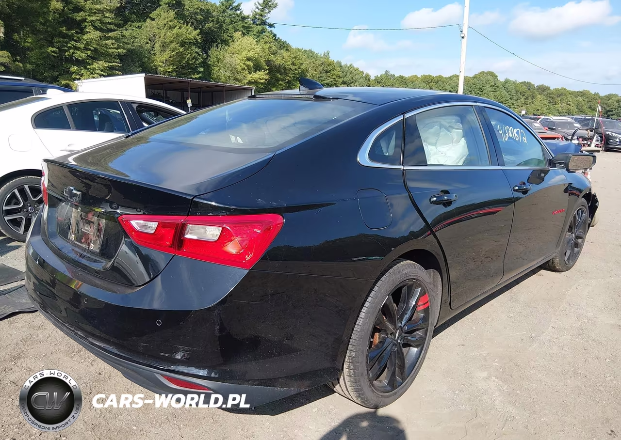 2018 Chevrolet Malibu Lt VIN:1G1ZD5ST3JF187676 - 4