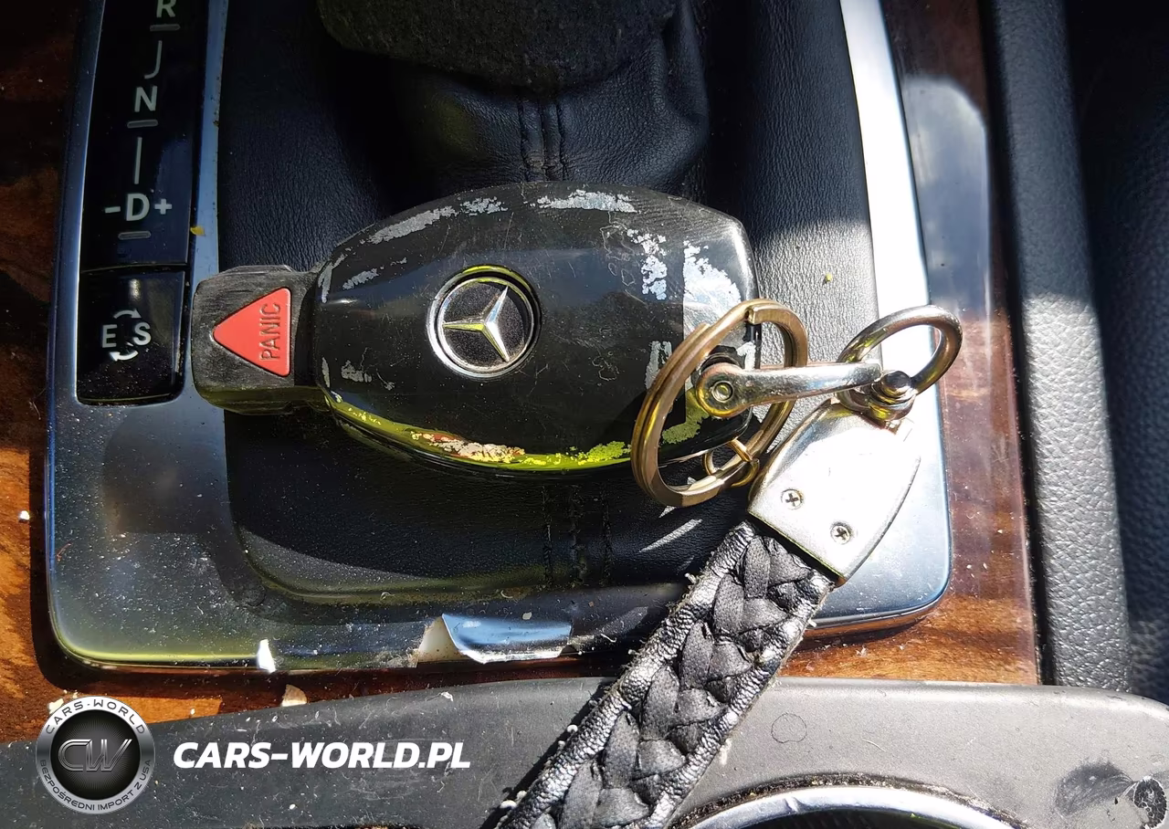 2013 Mercedes-Benz C 300 Sport 4Matic VIN:WDDGF8AB5DR279657 - 11