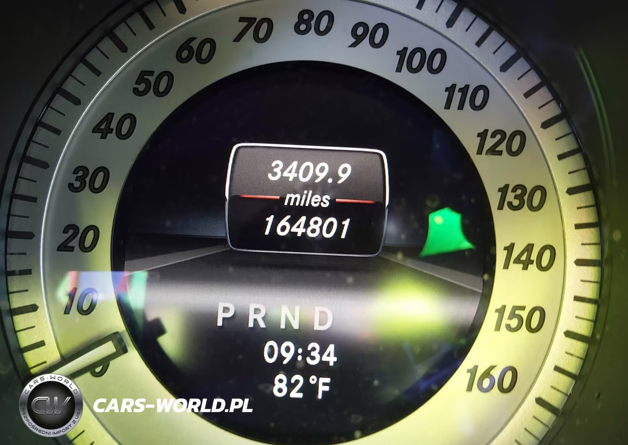 2013 Mercedes-Benz C 300 Sport 4Matic VIN:WDDGF8AB5DR279657 - 16