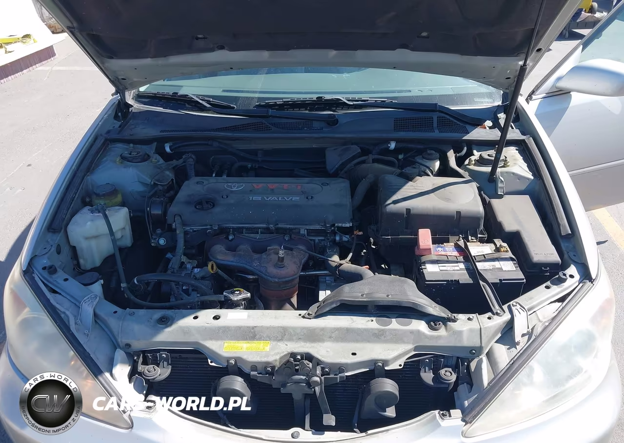 2004 Toyota Camry Le VIN:4T1BE32K64U375377 - 10