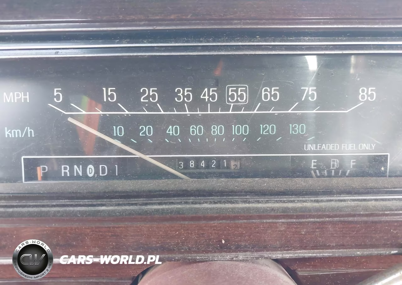 1987 Ford Crown Victoria VIN:2FABP73F3HX212326 - 7