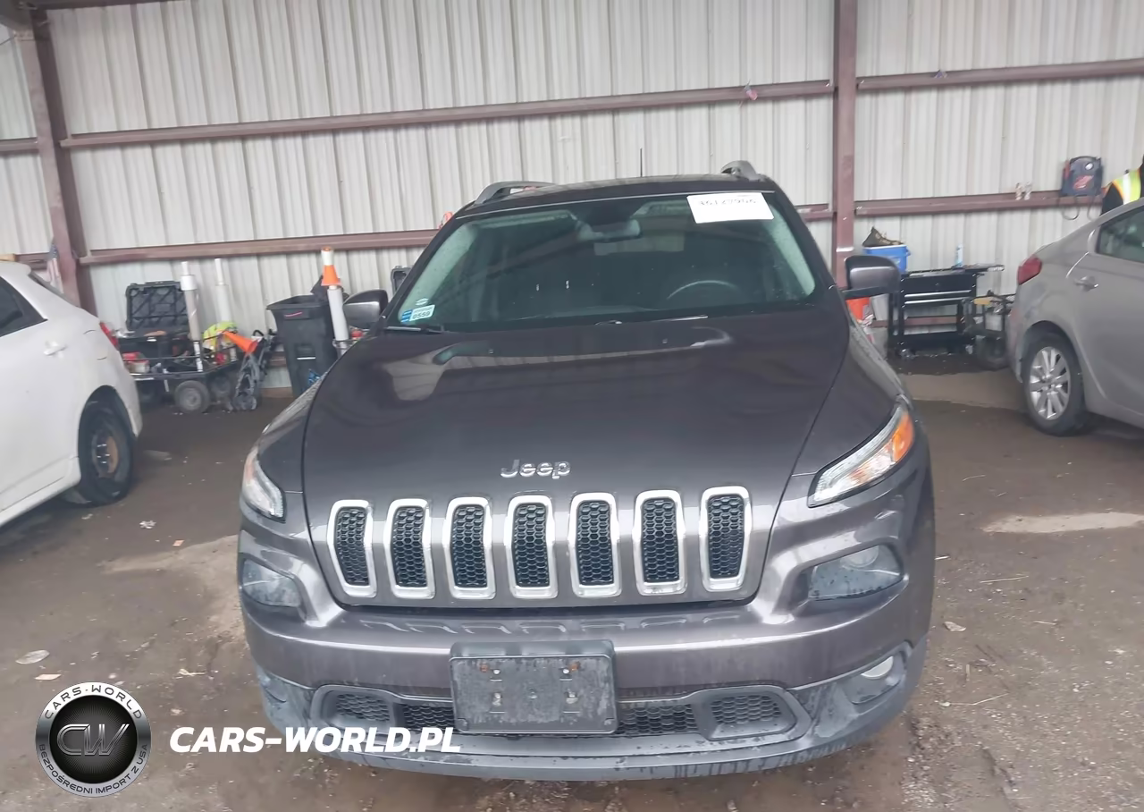 2015 Jeep Cherokee Latitude VIN:1C4PJMCB3FW687299 - 12