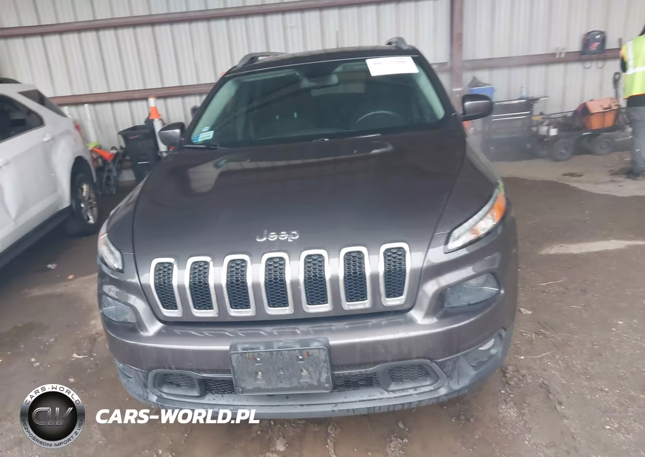 2015 Jeep Cherokee Latitude VIN:1C4PJMCB3FW687299 - 6