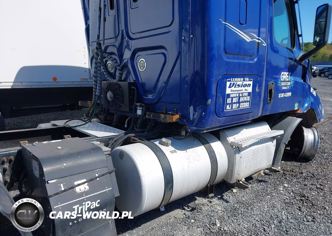 2022 Freightliner New Cascadia 116 VIN:3AKJHPDV0NSMV7485 - 16