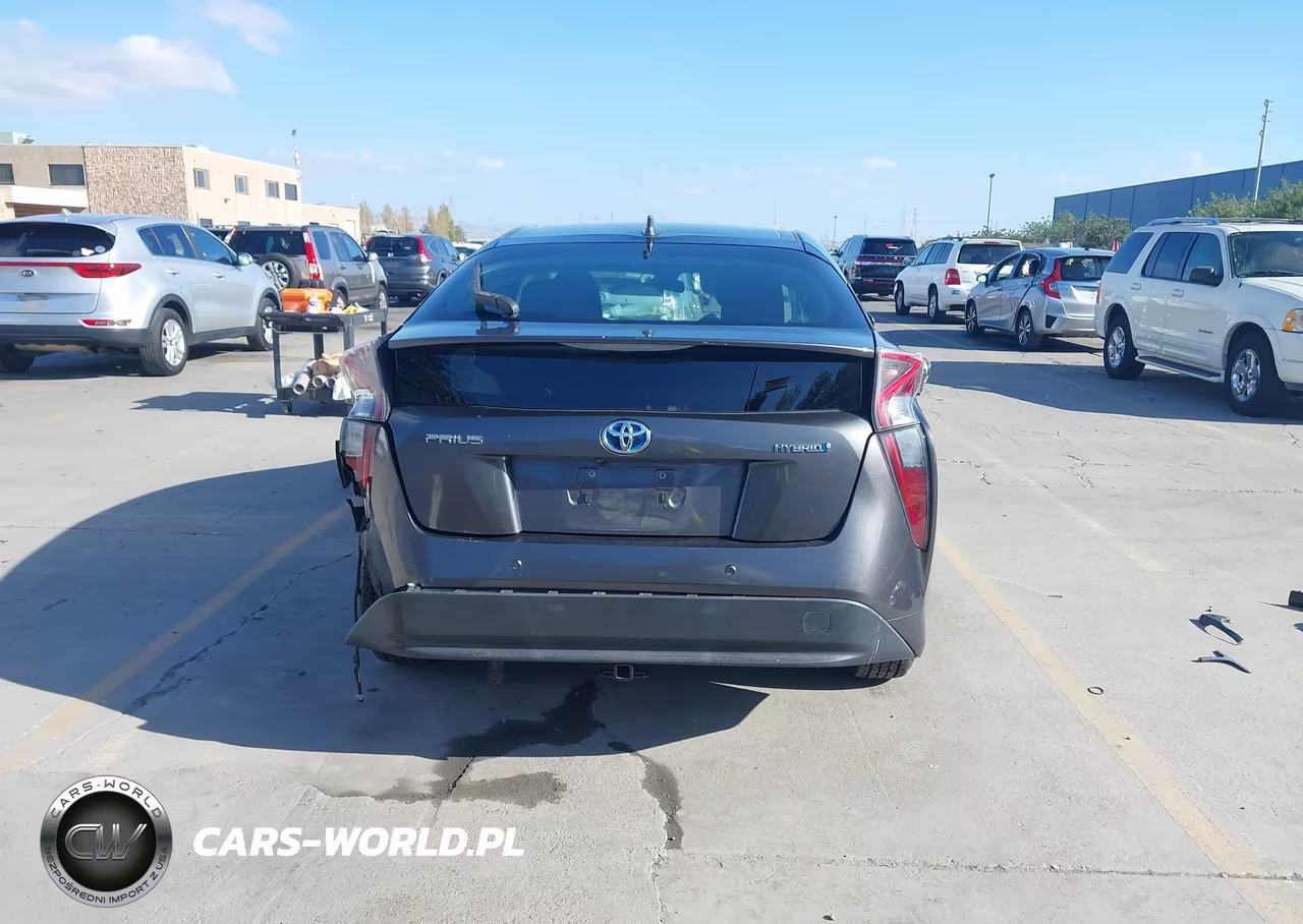 2018 Toyota Prius Two VIN:JTDKBRFU7J3064635 - 17
