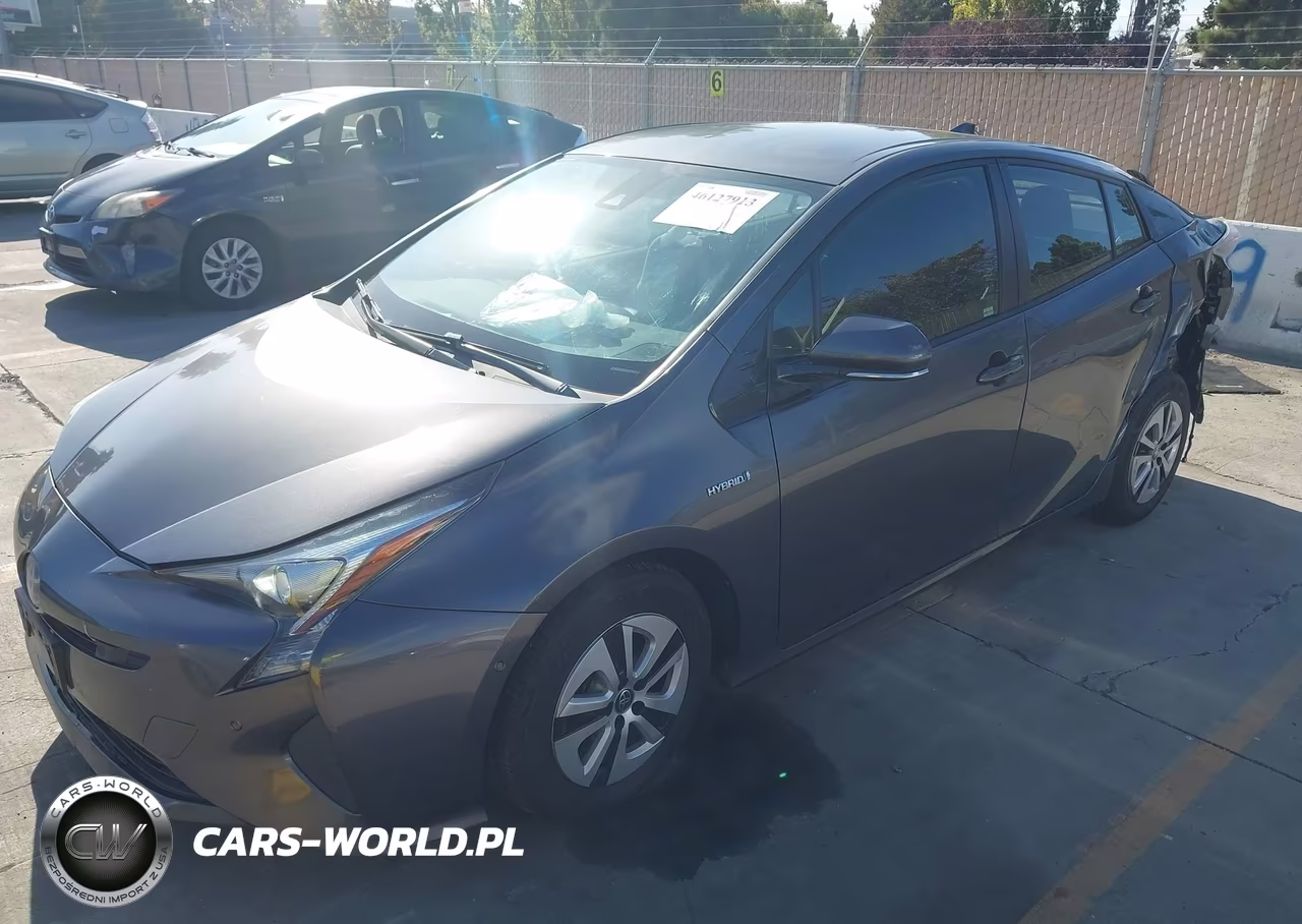 2018 Toyota Prius Two VIN:JTDKBRFU7J3064635 - 2