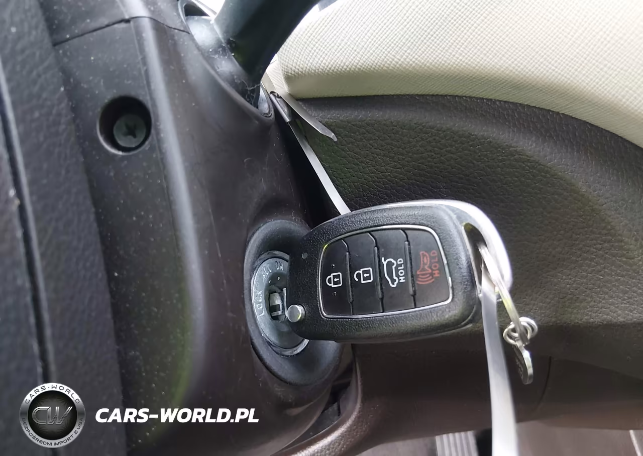 2018 Hyundai Santa Fe Sport 2.4L VIN:5XYZTDLB2JG562139 - 11