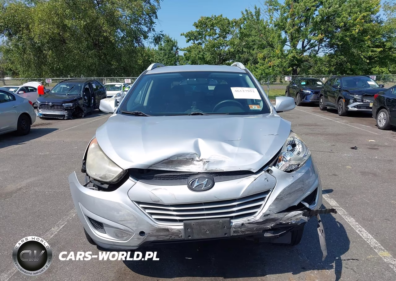 2011 Hyundai Tucson Gls VIN:KM8JU3AC0BU137918 - 12