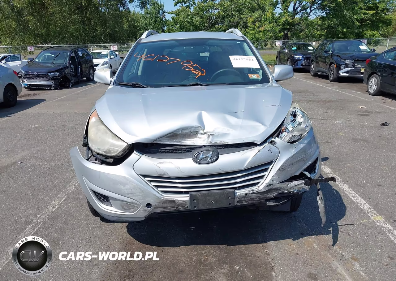 2011 Hyundai Tucson Gls VIN:KM8JU3AC0BU137918 - 6