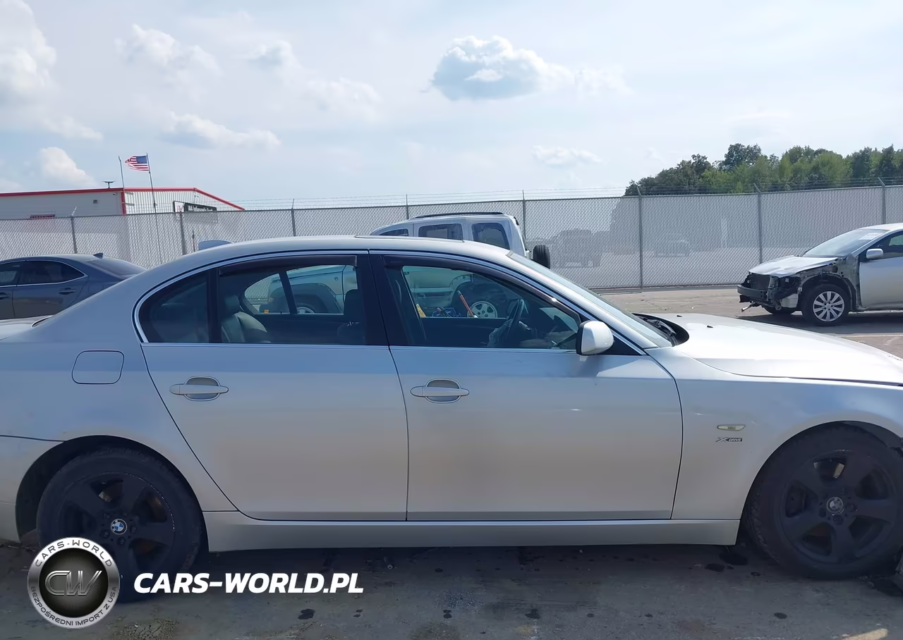 2009 BMW 535I xDrive VIN:WBANV93509C133255 - 13