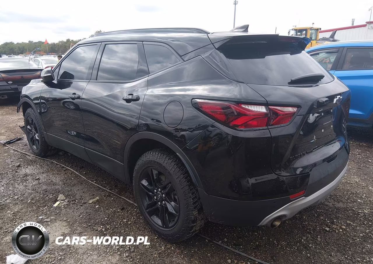 2021 Chevrolet Blazer Awd 2Lt VIN:3GNKBHR42MS559515 - 3