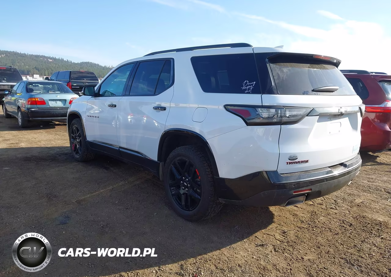 2021 Chevrolet Traverse Awd Premier VIN:1GNEVKKW3MJ146369 - 3