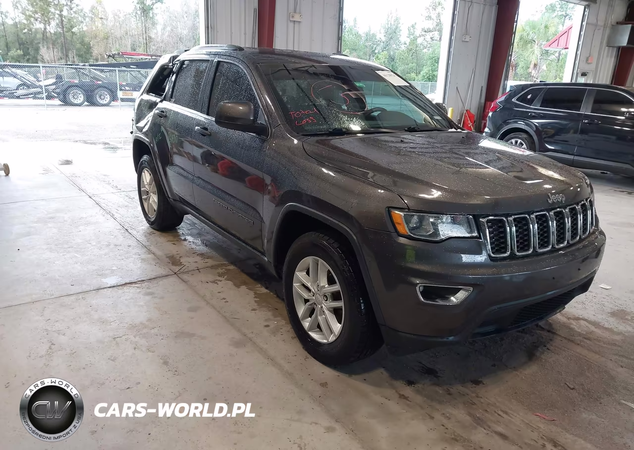 2018 Jeep Grand Cherokee Laredo E 4X4