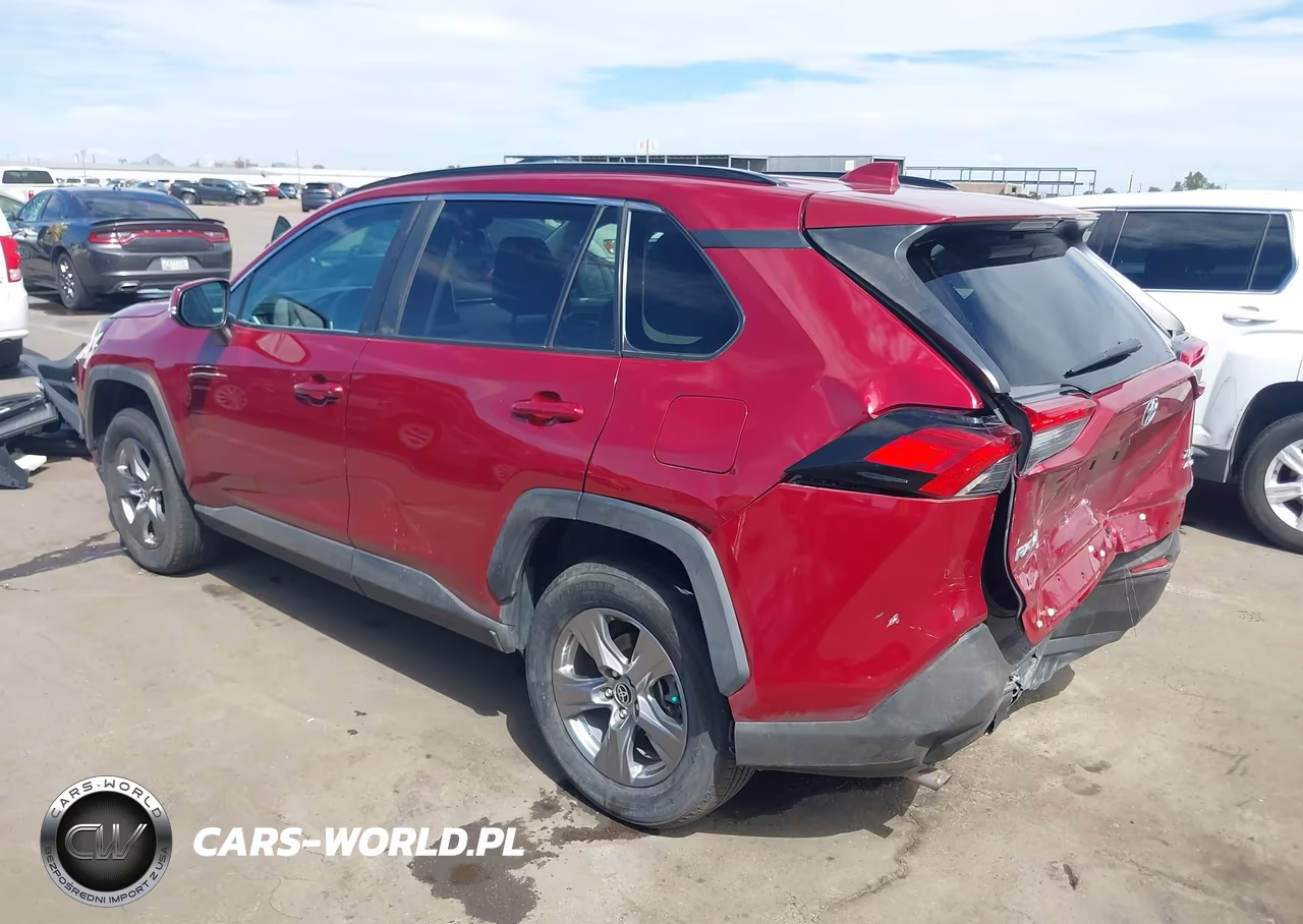 2024 Toyota Rav4 Xle VIN:2T3P1RFV4RW437236 - 3