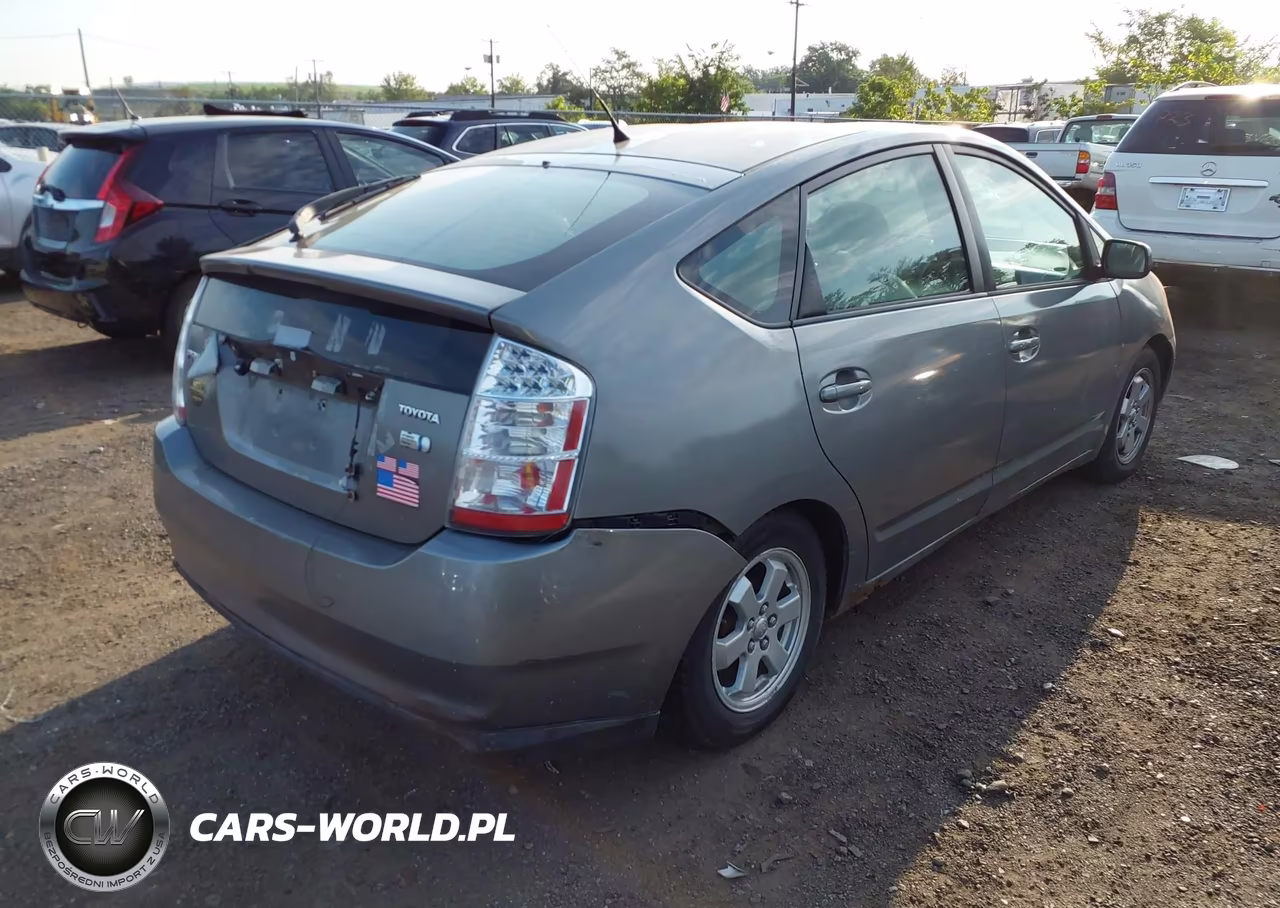 2007 Toyota Prius VIN:JTDKB20U173205014 - 4