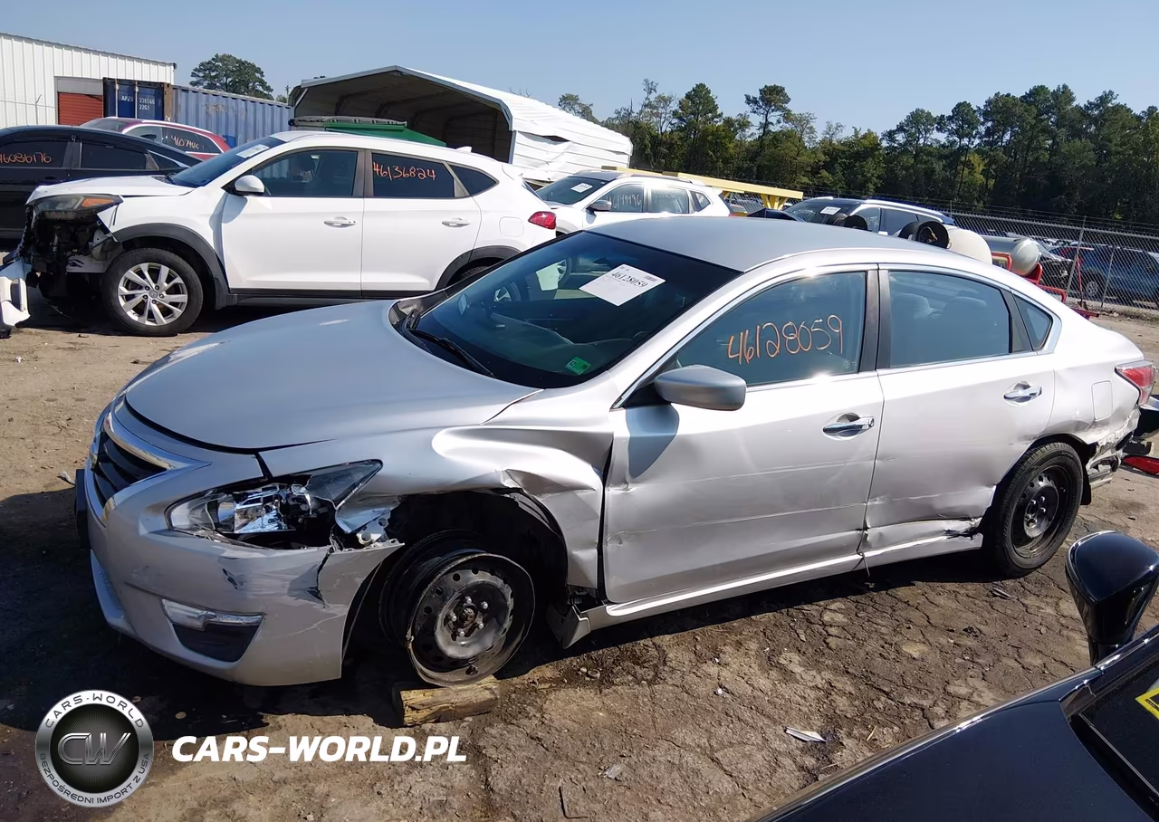 2015 Nissan Altima 2.5 S VIN:1N4AL3AP4FC200871 - 14