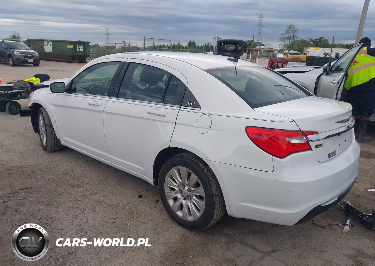 2013 Chrysler 200 Lx VIN:1C3CCBAG6DN760863 - 3