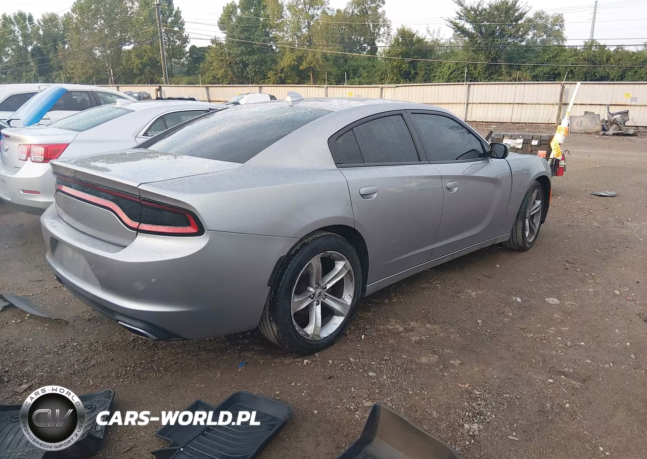 2018 Dodge Charger Sxt Plus Rwd VIN:2C3CDXHG8JH289156 - 4