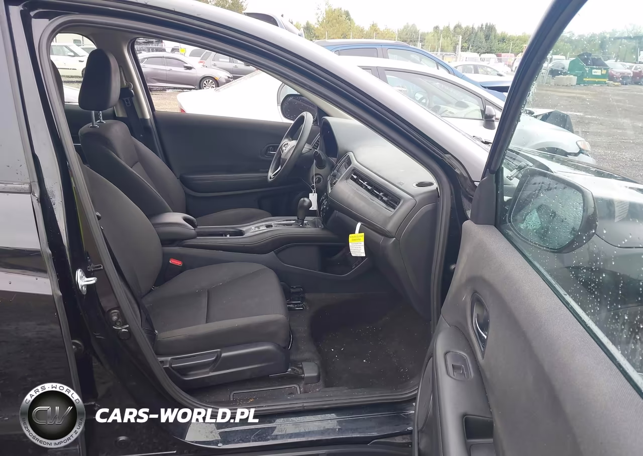 2022 Honda Hr-V Awd Lx VIN:3CZRU6H32NM720444 - 5