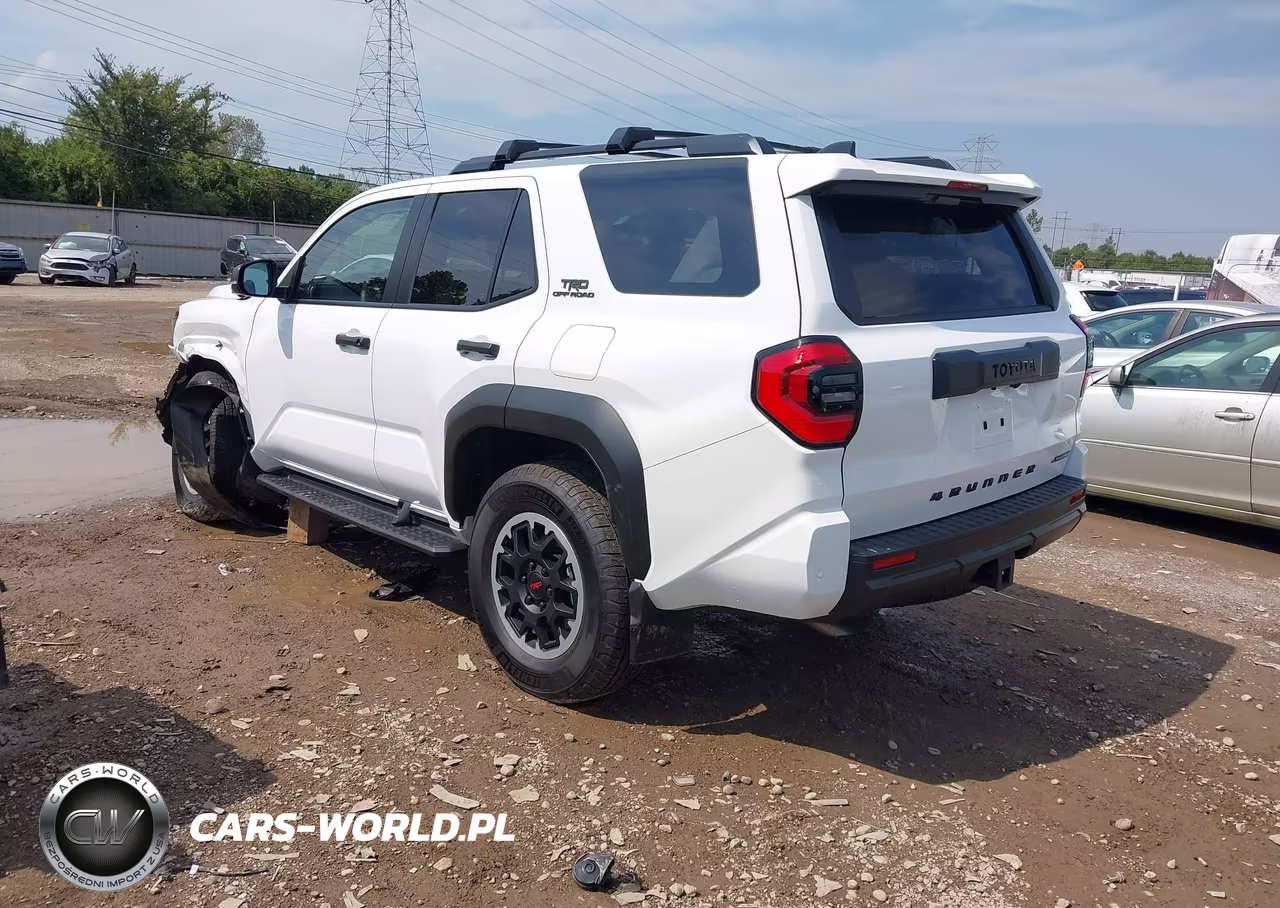 2026 Toyota 4Runner Hybrid Trd Off Road Premium VIN:JTEVB5BR5T5047858 - 3