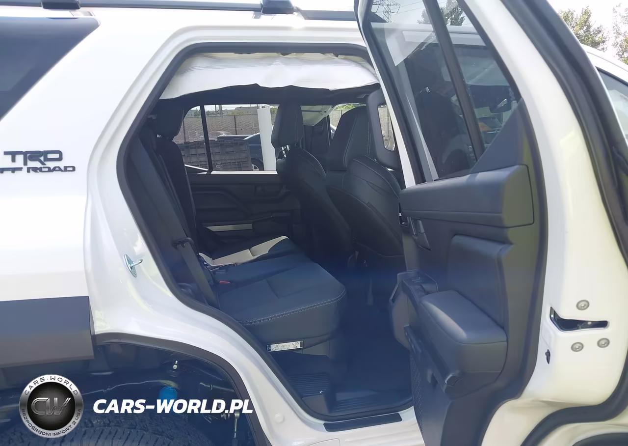2026 Toyota 4Runner Hybrid Trd Off Road Premium VIN:JTEVB5BR5T5047858 - 8