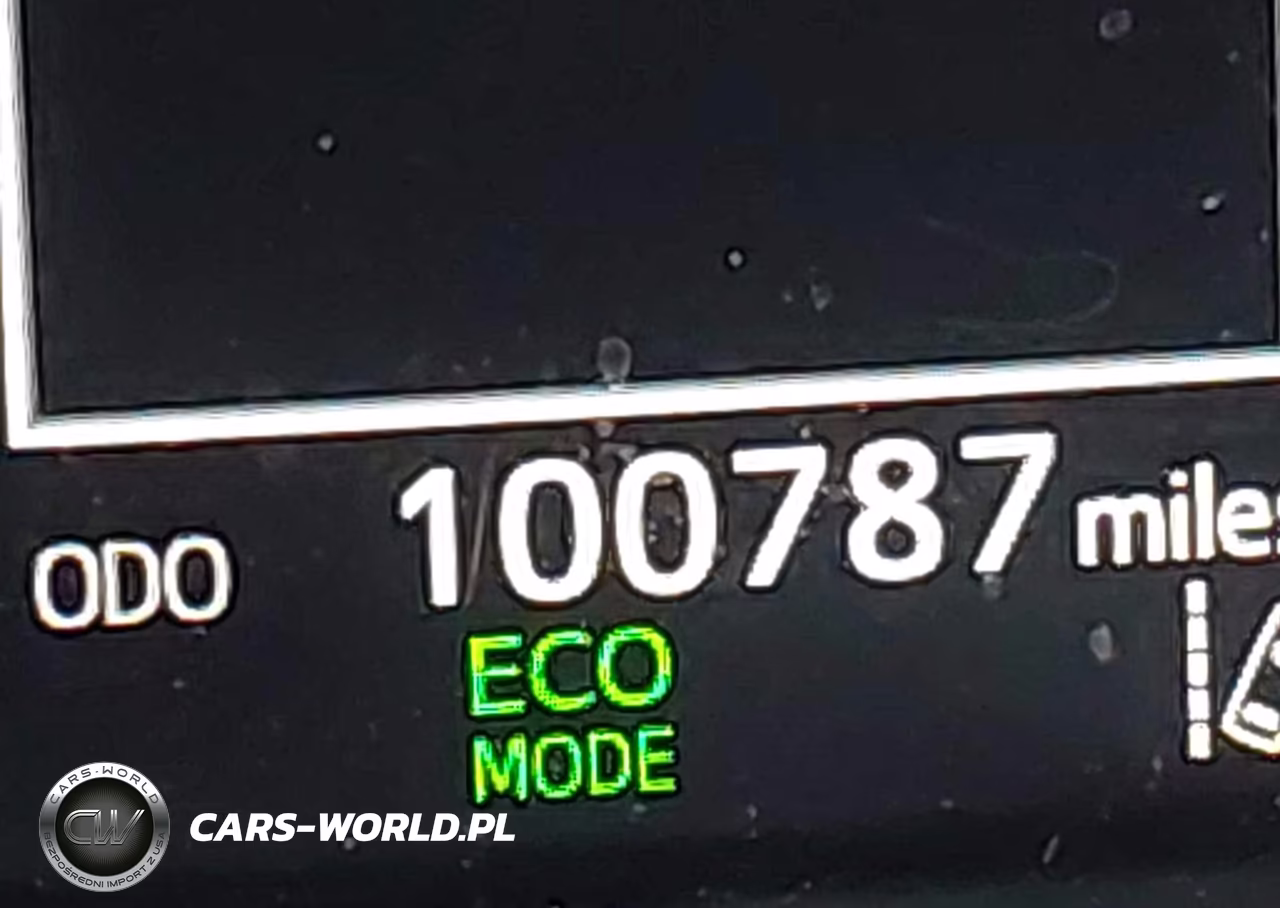 2018 Toyota Rav4 Le VIN:JTMBFREV2JD236336 - 16