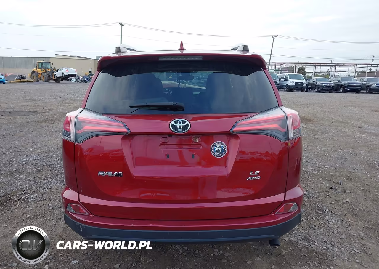 2018 Toyota Rav4 Le VIN:JTMBFREV2JD236336 - 17