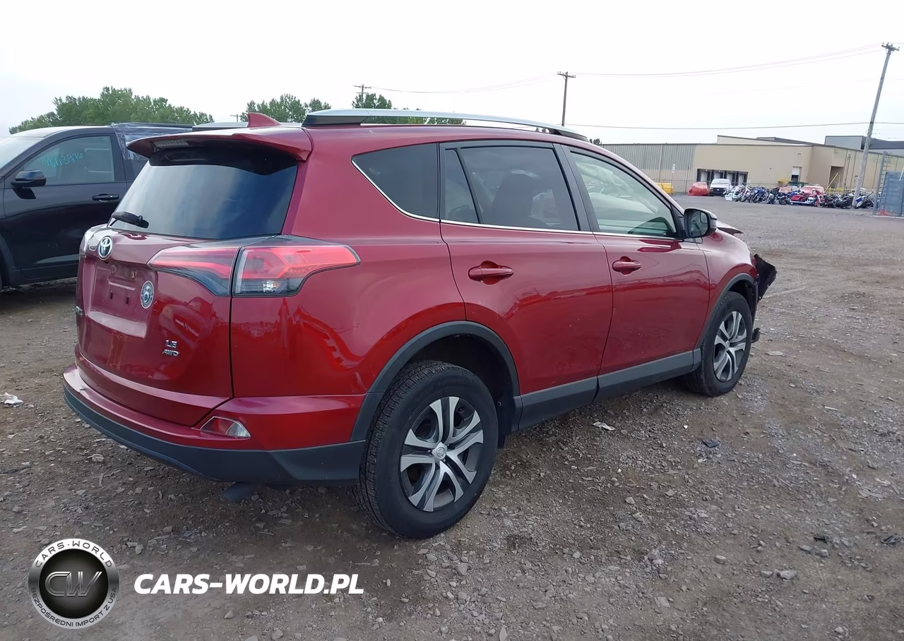 2018 Toyota Rav4 Le VIN:JTMBFREV2JD236336 - 4