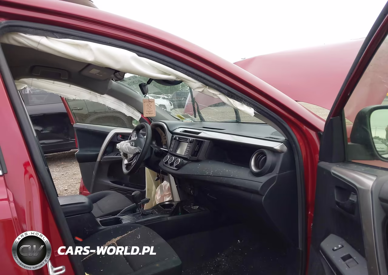 2018 Toyota Rav4 Le VIN:JTMBFREV2JD236336 - 5