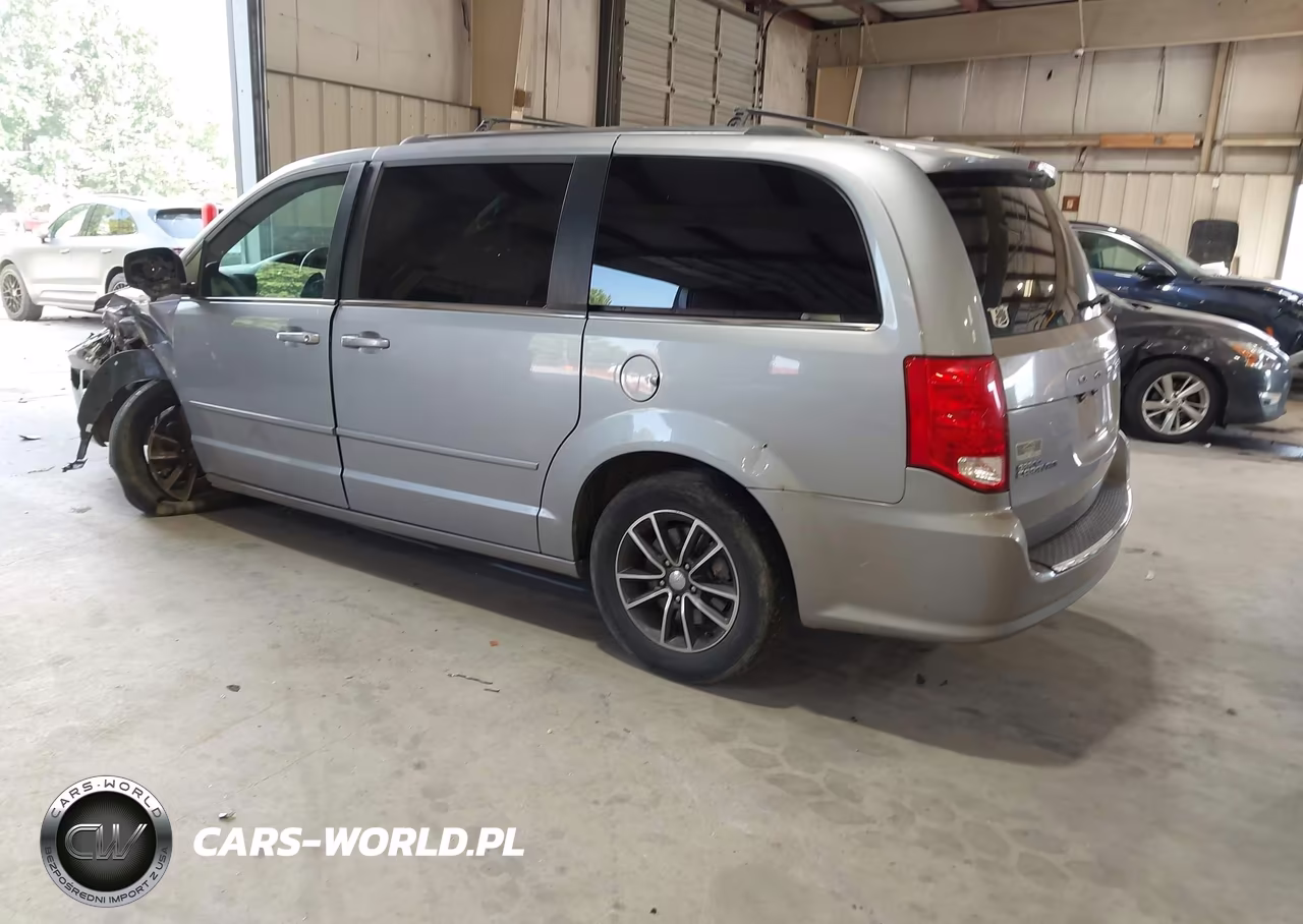2017 Dodge Grand Caravan Sxt VIN:2C4RDGCG7HR845300 - 3