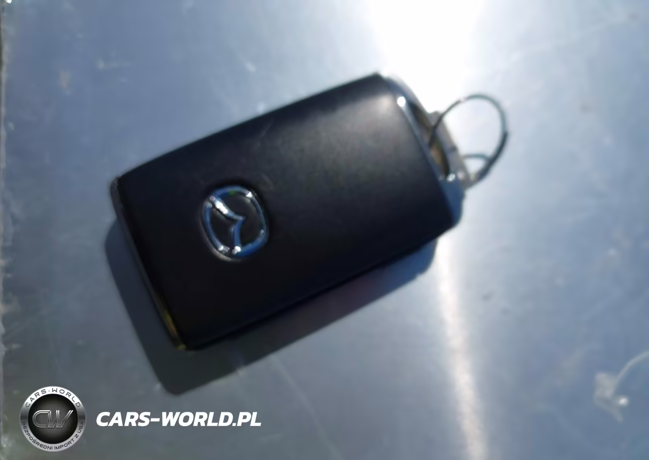 2026 Mazda Mazda3 2.5 S Carbon Edition VIN:JM1BPBLL5T1877751 - 11