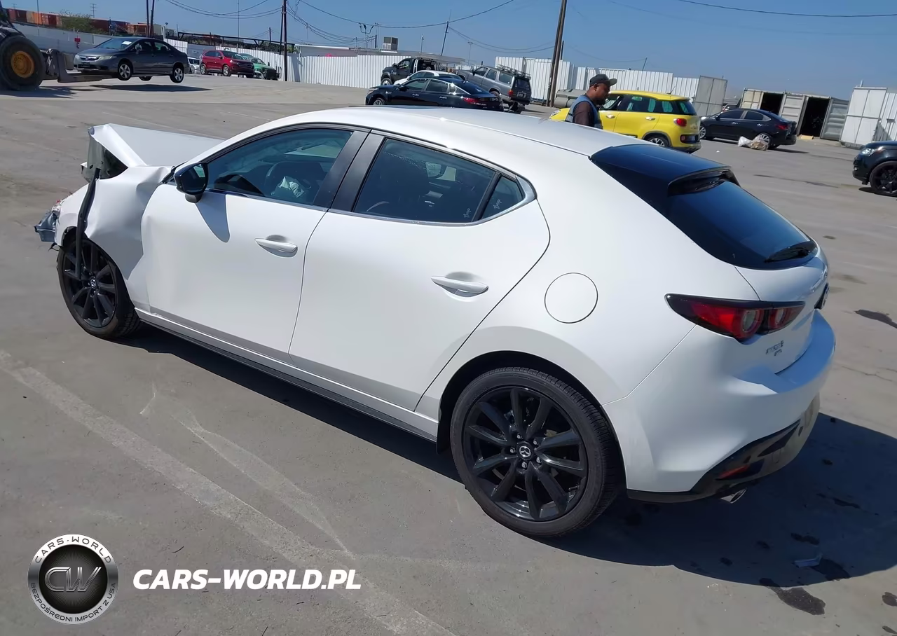 2026 Mazda Mazda3 2.5 S Carbon Edition VIN:JM1BPBLL5T1877751 - 3