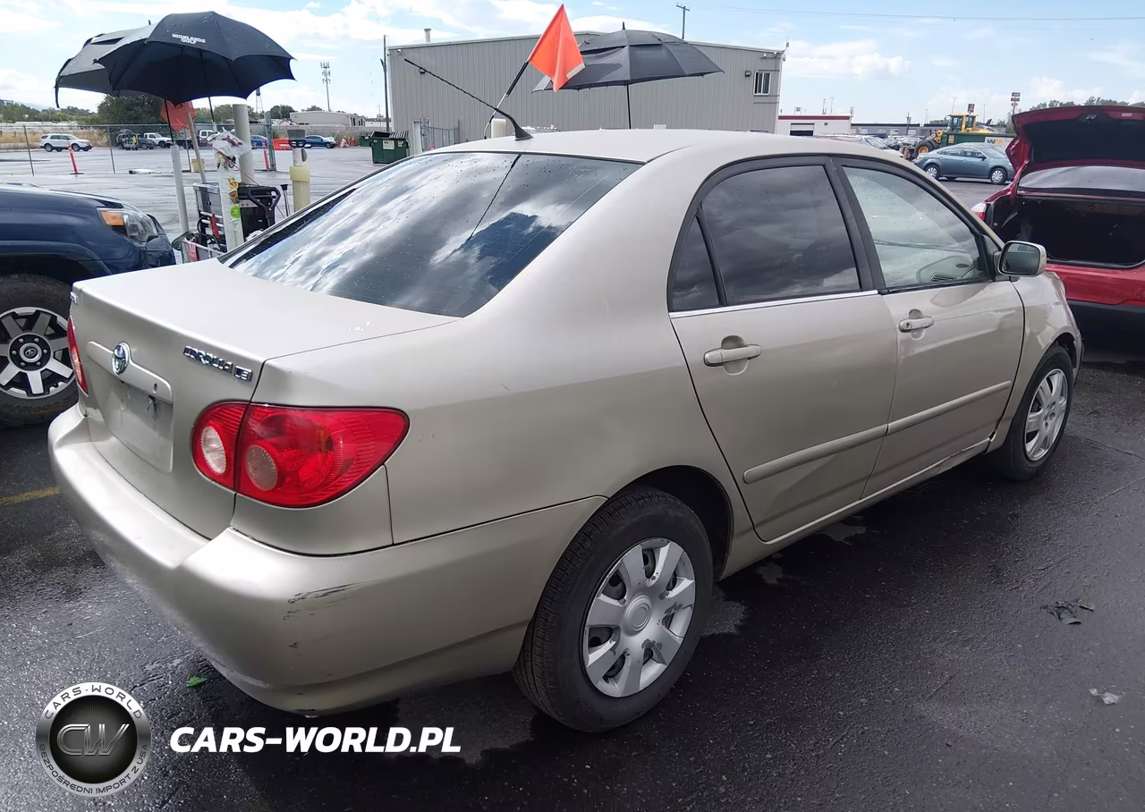 2005 Toyota Corolla Le VIN:1NXBR32E95Z360565 - 4