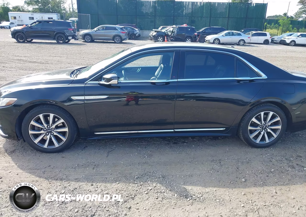 2017 Lincoln Continental Livery VIN:1LN6L9HK4H5608819 - 14