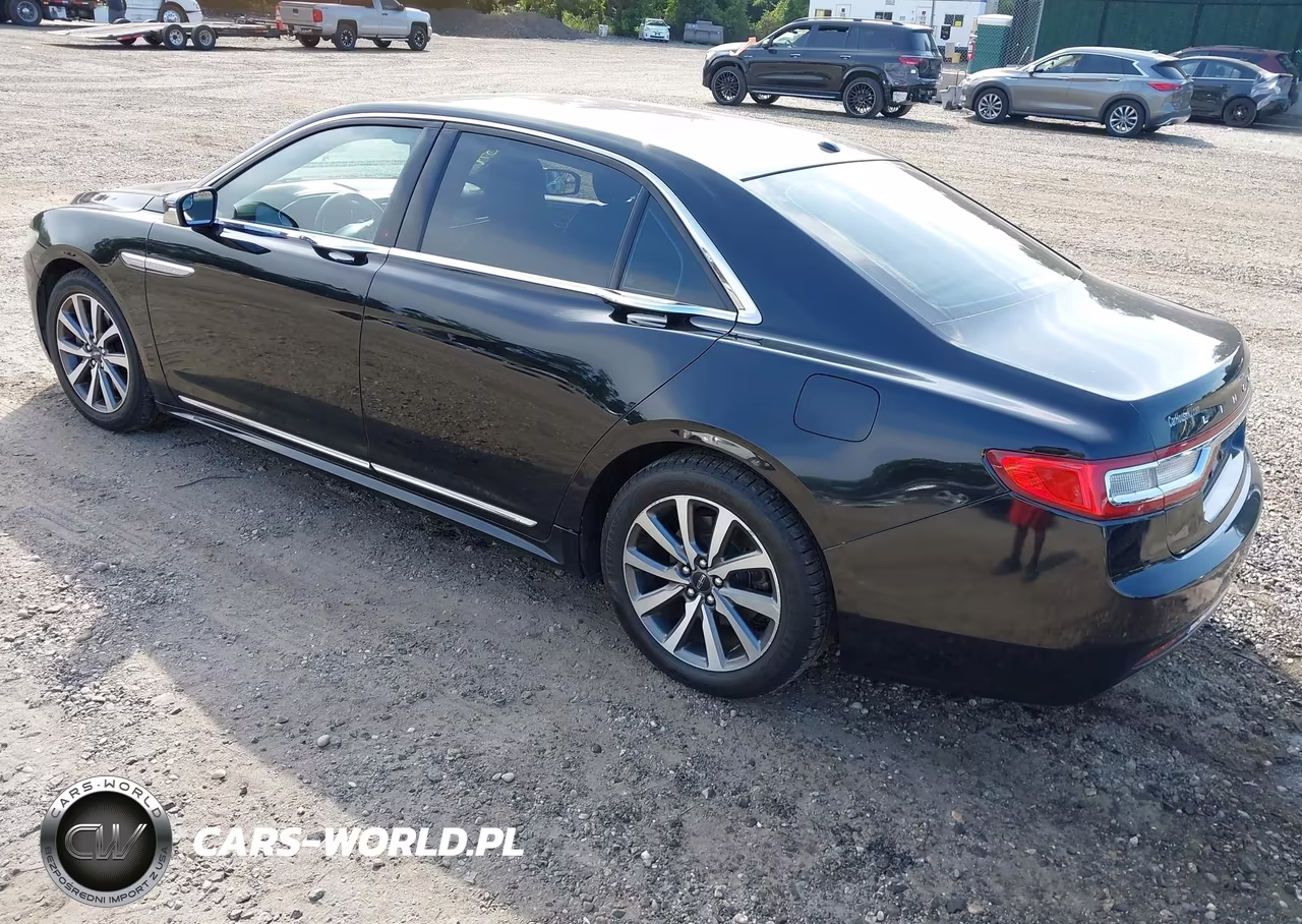2017 Lincoln Continental Livery VIN:1LN6L9HK4H5608819 - 3
