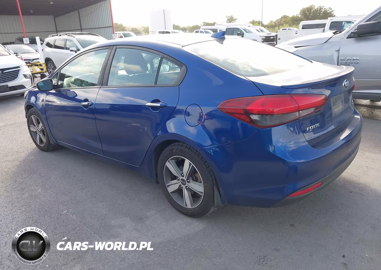 2018 Kia Forte S VIN:3KPFL4A70JE218047 - 3