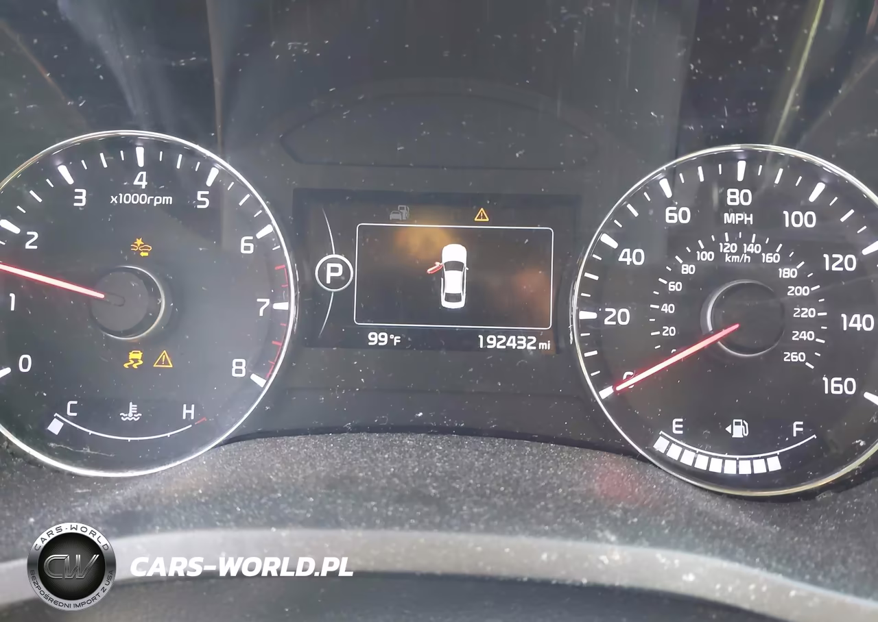 2018 Kia Forte S VIN:3KPFL4A70JE218047 - 7