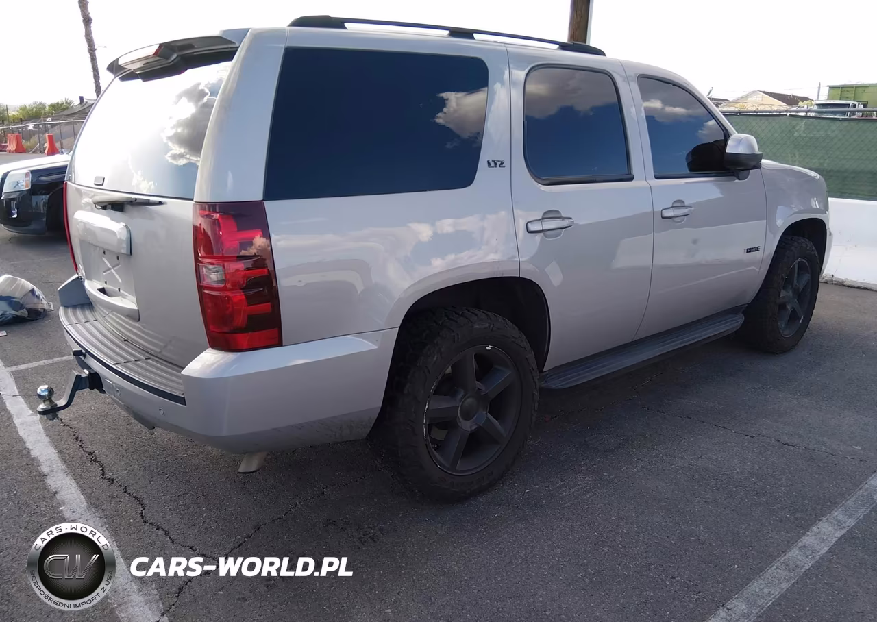 2007 Chevrolet Tahoe Ltz VIN:1GNFK13017J132816 - 3