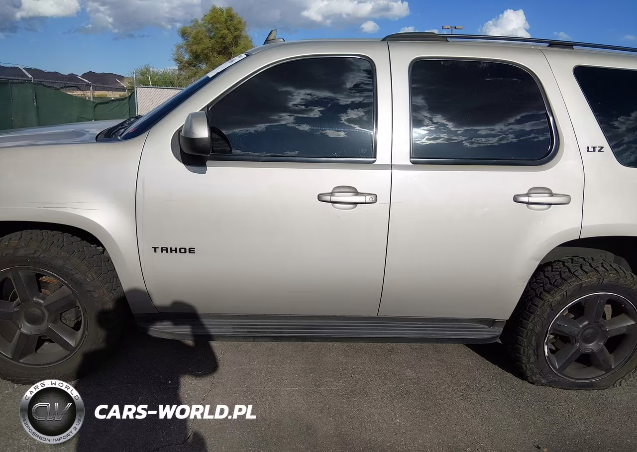 2007 Chevrolet Tahoe Ltz VIN:1GNFK13017J132816 - 5