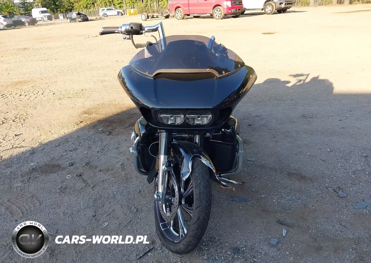 2015 Harley-Davidson Fltrxs Road Glide Special VIN:1HD1KTM15FB700983 - 5