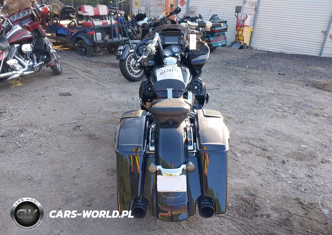 2015 Harley-Davidson Fltrxs Road Glide Special VIN:1HD1KTM15FB700983 - 6