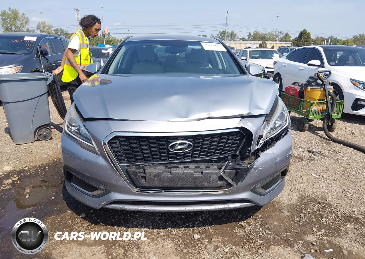 2017 Hyundai Sonata Hybrid Se VIN:KMHE24L13HA048461 - 11