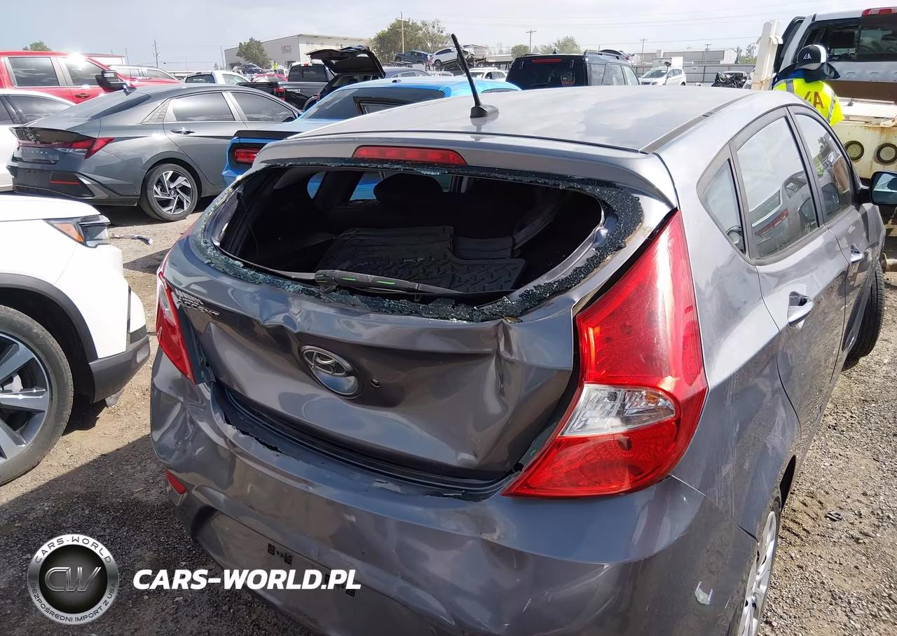 2017 Hyundai Accent Se VIN:KMHCT5AE5HU335458 - 6