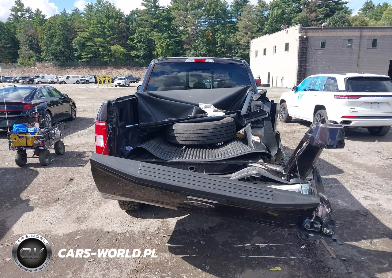 2019 Ford F-150 Xlt VIN:1FTEX1EB4KFA42317 - 16