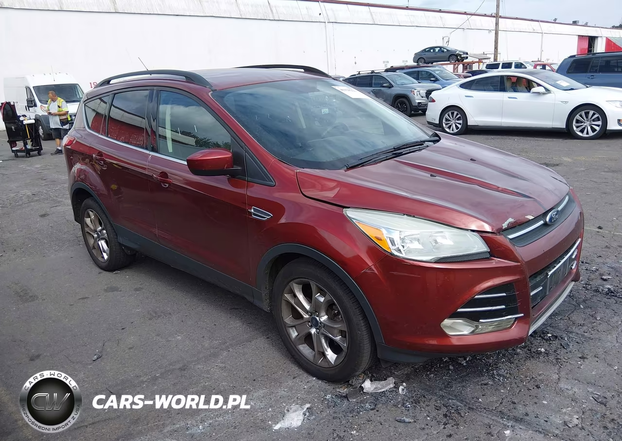 2015 FORD ESCAPE SE
