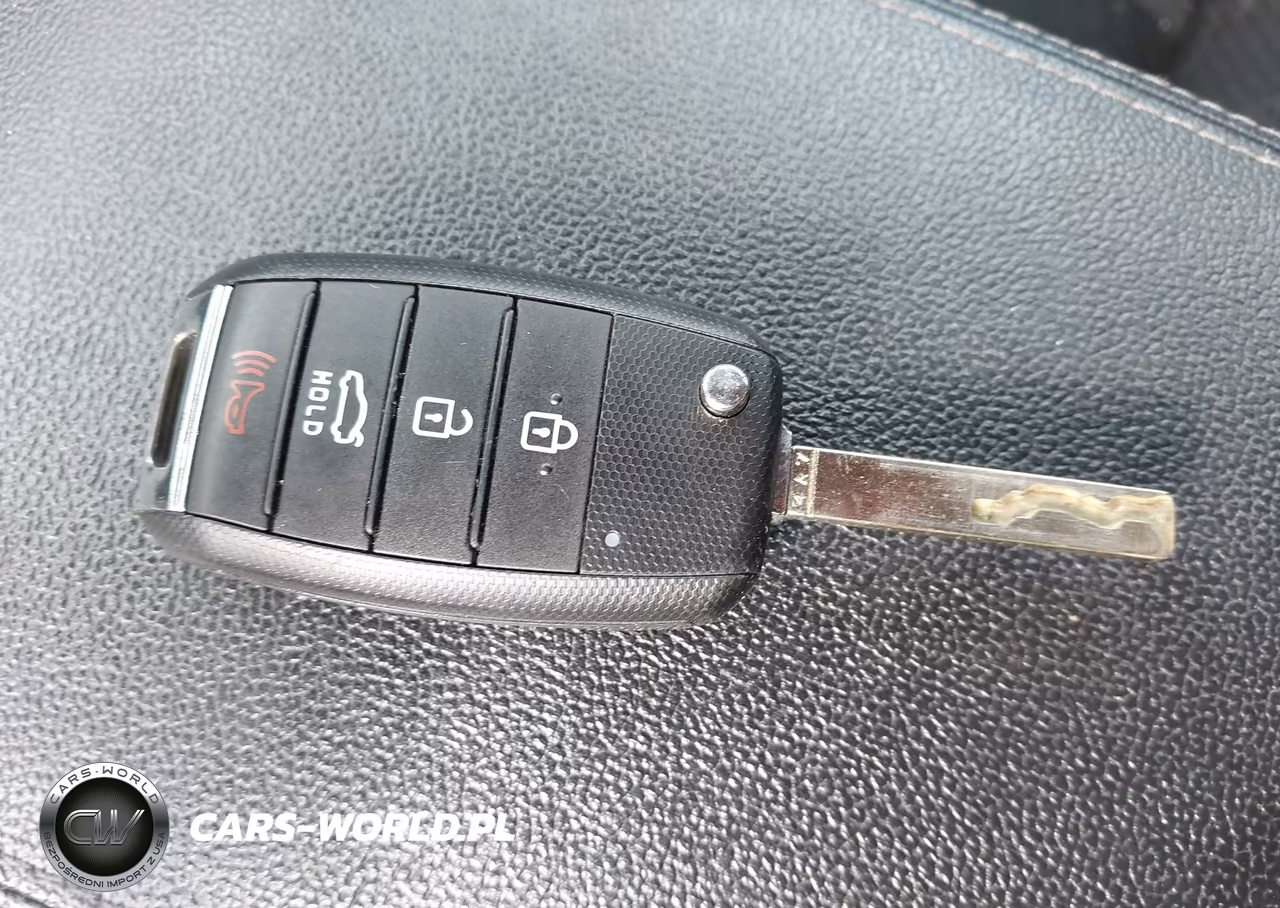 2017 Kia Optima Lx VIN:5XXGT4L31HG172860 - 11